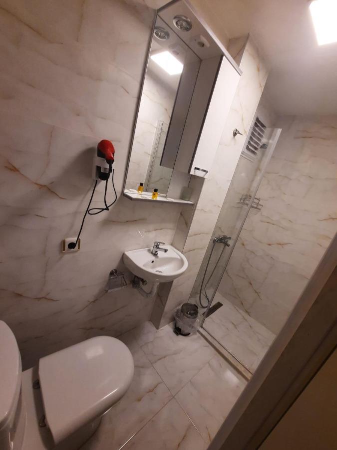 Masal Hotel อดาลาร์ ภายนอก รูปภาพ