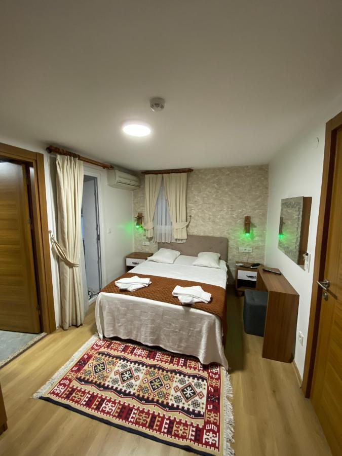Masal Hotel อดาลาร์ ภายนอก รูปภาพ