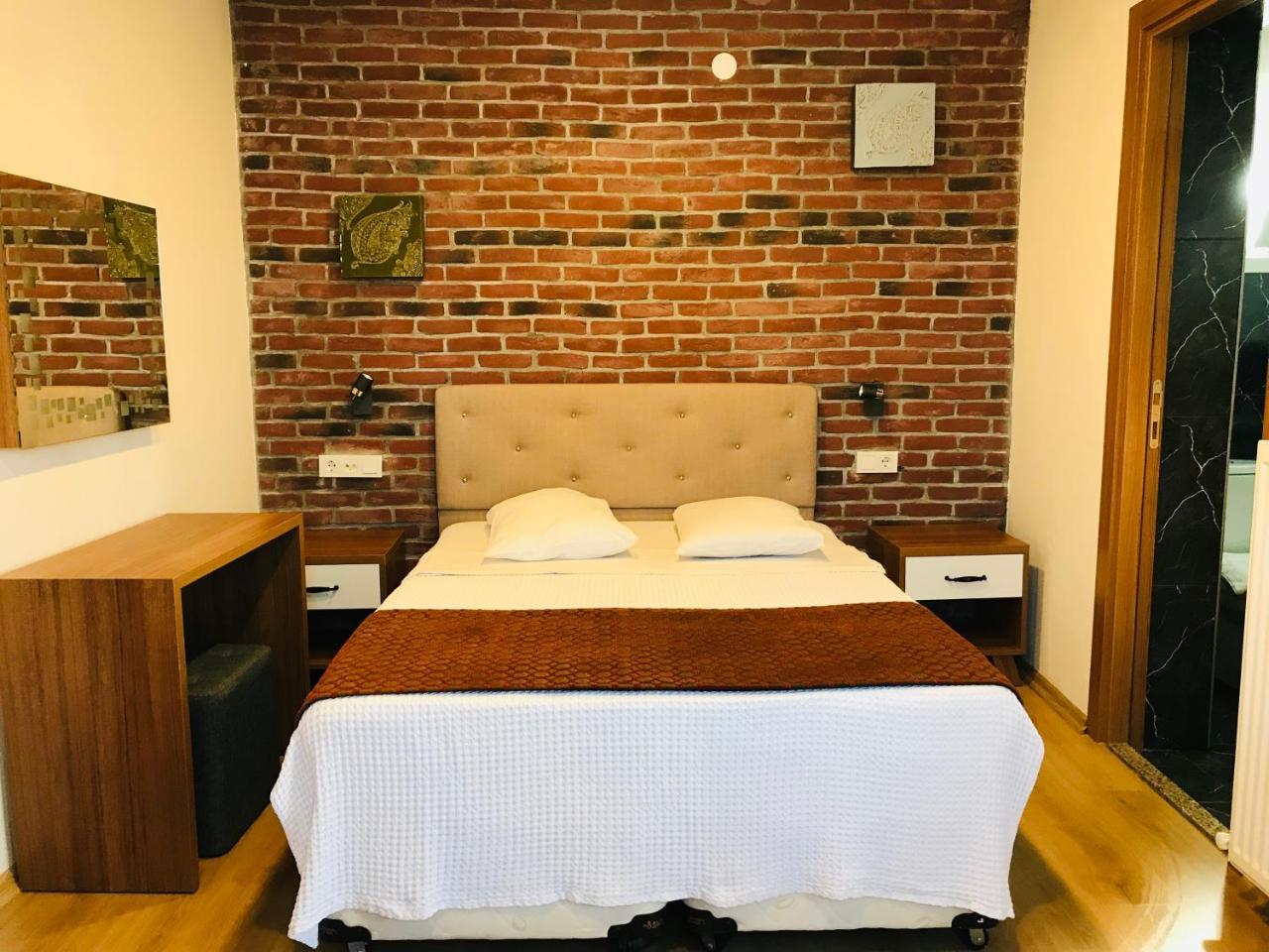 Masal Hotel อดาลาร์ ภายนอก รูปภาพ